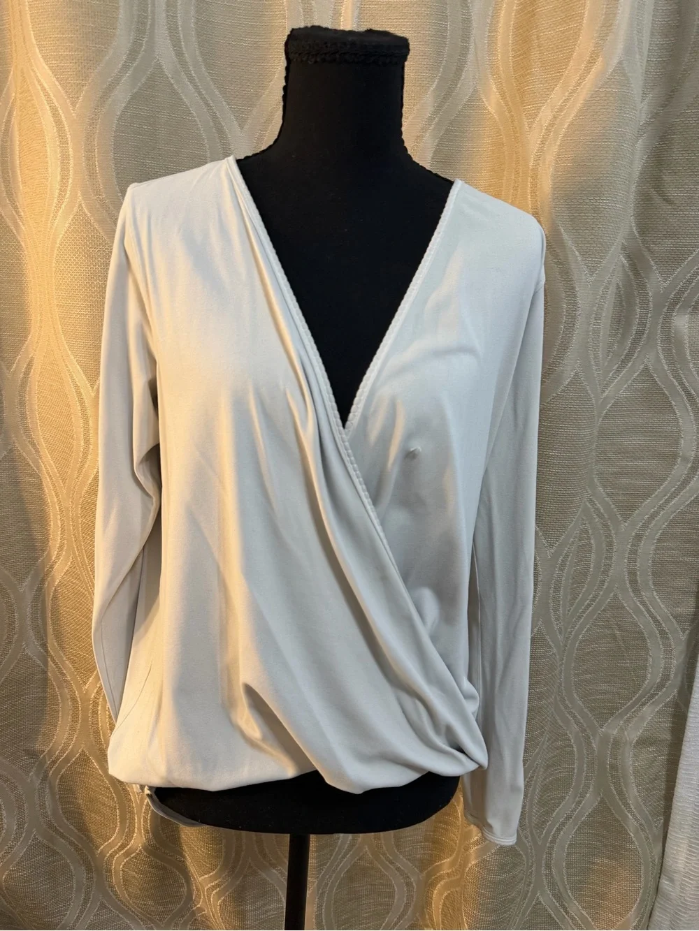 Lululemon Women’s Wrap Front Long-Sleeve Top - Light Gray